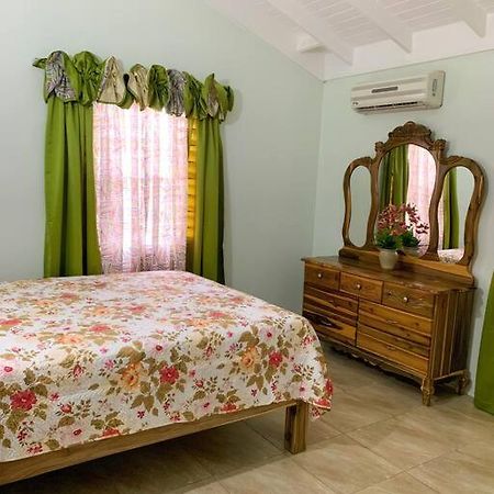 Cozy Villa Mammee Bay エクステリア 写真